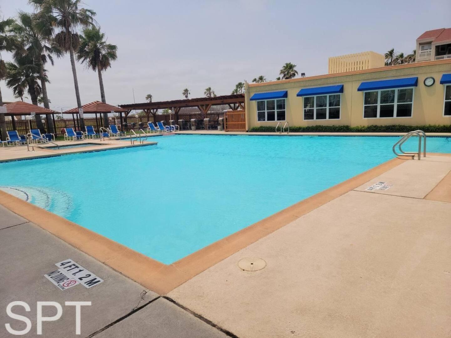 Beach Access Condo With Pool, Hot Tub Area & Bbq - Gulfview I - Unit 213 South Padre Island Extérieur photo